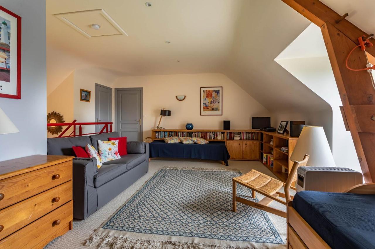 La Maitrie Villa Plouër-sur-Rance Exteriör bild